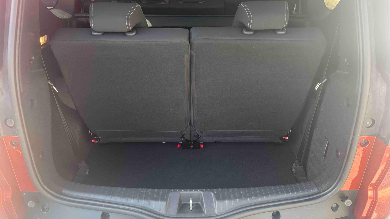 Dacia Jogger ECO-G 100 7 places — photo 13