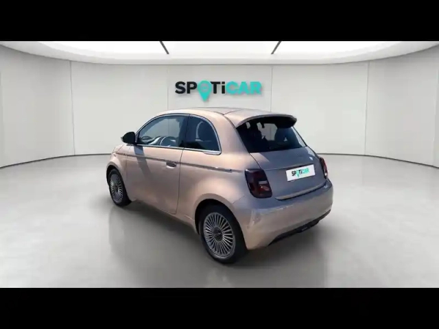 Fiat 500 e 118ch pack confort &amp; style my23 — photo 3