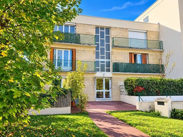 Studio 1 pièce 23 m²