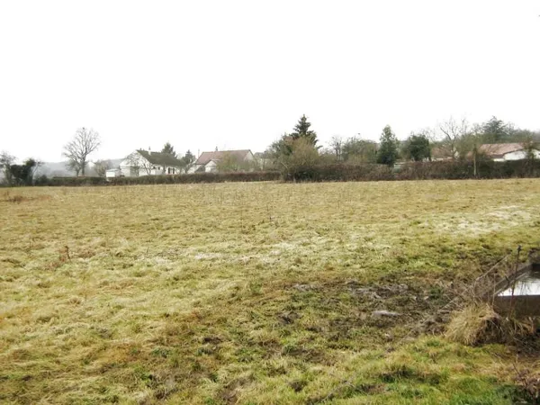 Terrain 7190 m²