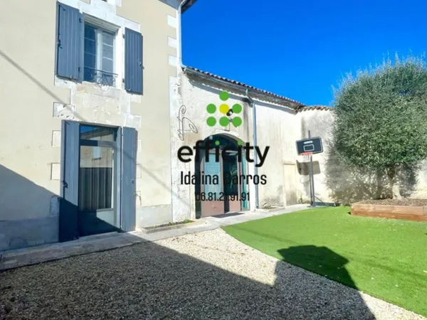 Longère 7 pièces 265 m²
