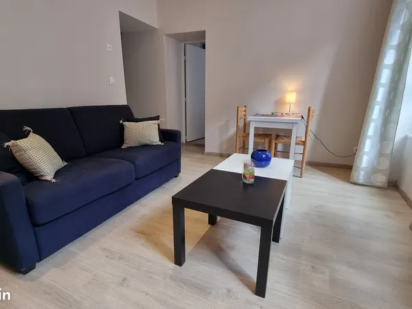 T2 meublé 34 m² - Centre Bayeux - Calme - Disponible