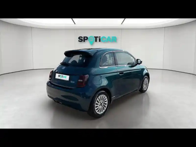 Fiat 500 e 95ch action — photo 6