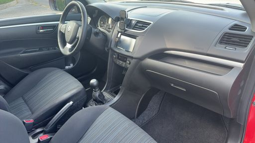 Suzuki Swift 1.2 VVT 94 4X4 - Pack – 2017 – 48560 km – Essence – Boîte Manuelle — photo 30