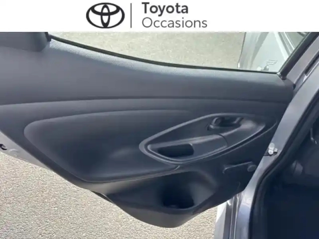 Toyota Yaris 120 vvt-i dynamic 5p my22 — photo 15