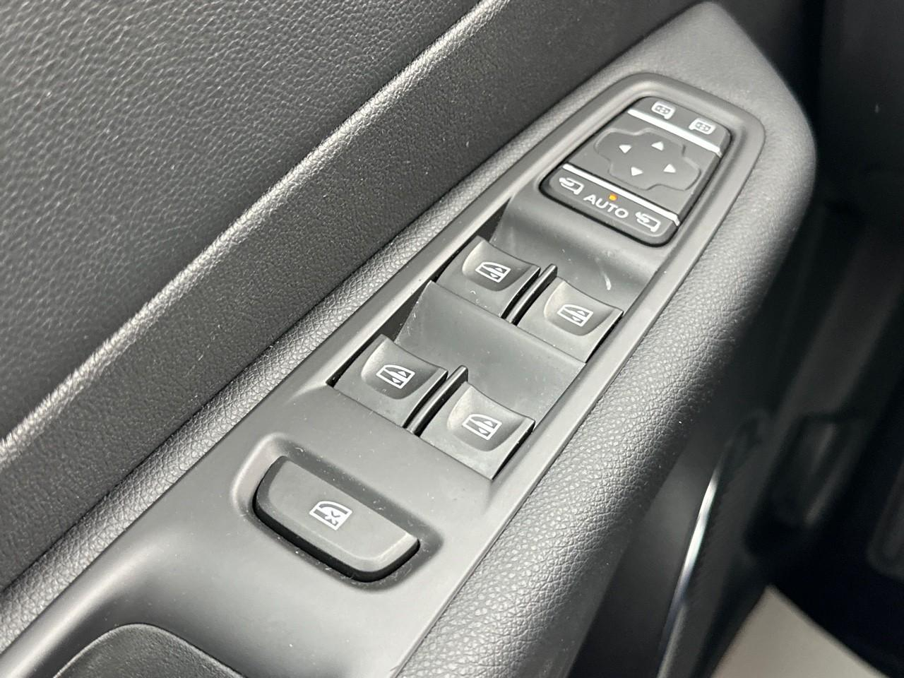 Renault Captur tce 90 - 19 intens — photo 15