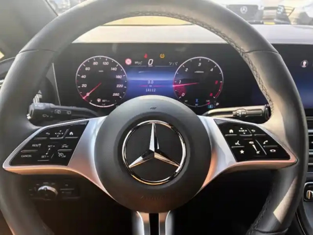 Mercedes Cla v 300 d avantgarde extra long — photo 34