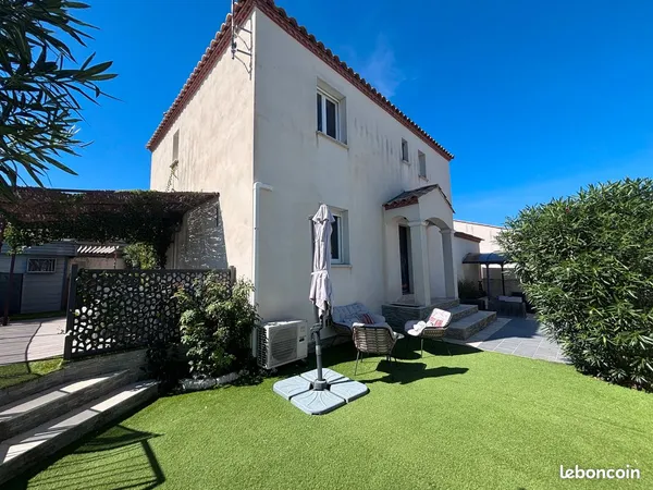 Maison familiale 117 m² - 4 chambres - Piscine