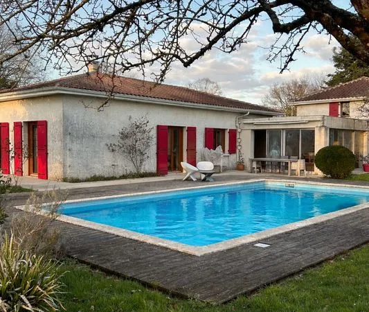 Maison à la campagne située à 5min du centre de la Rochefoucauld