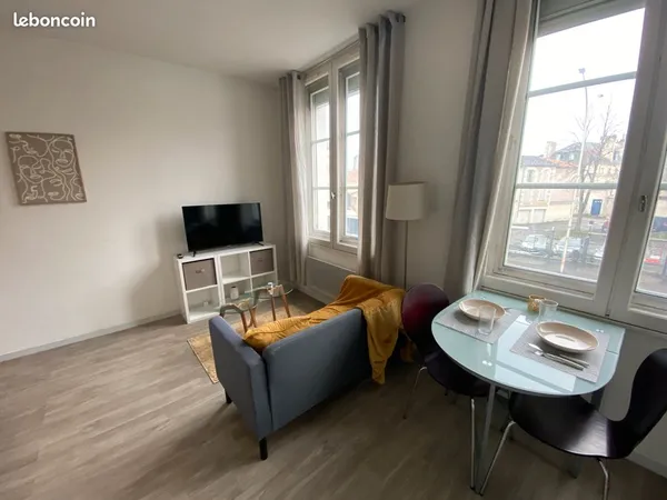 Studio meublé confortable