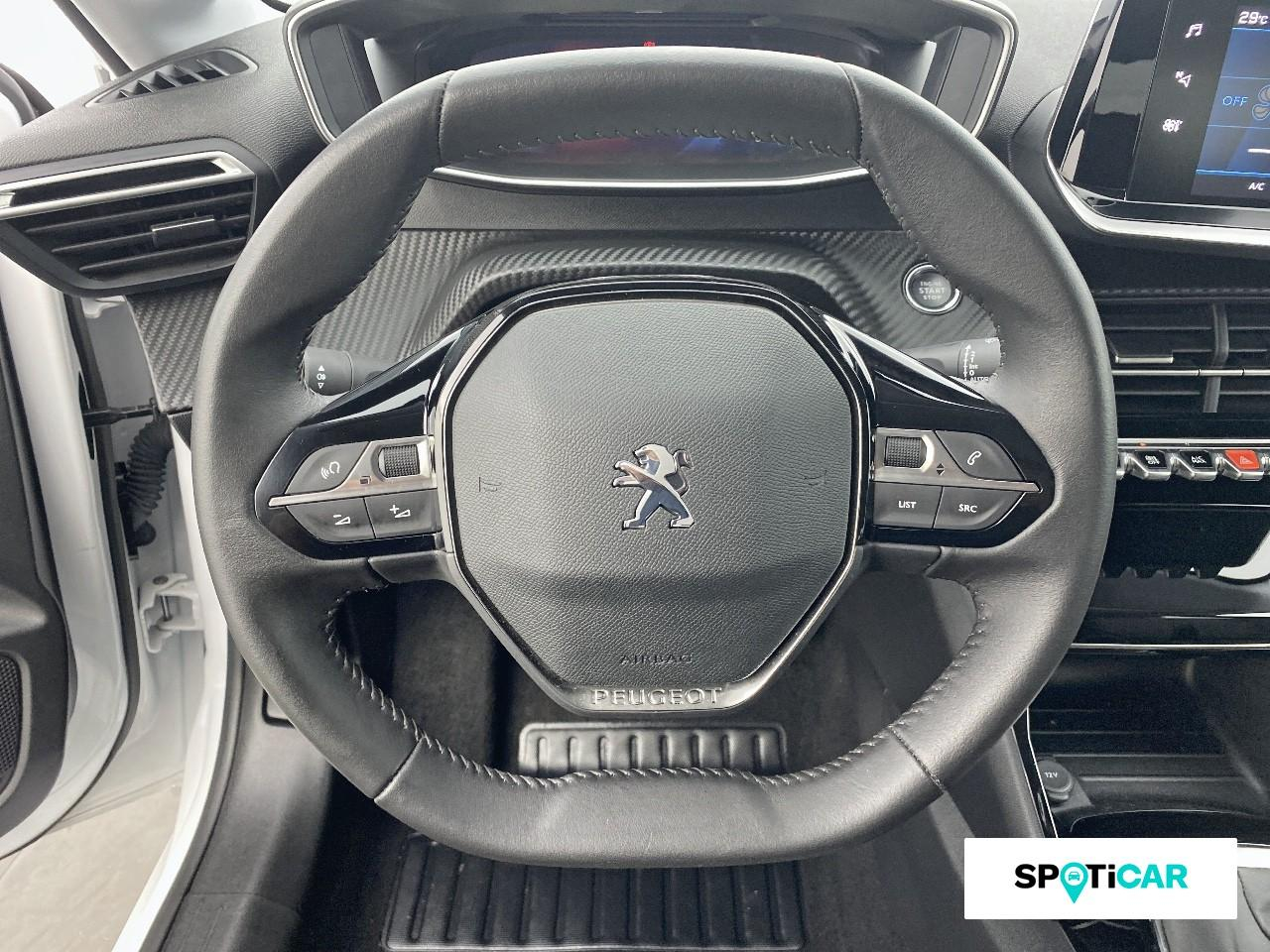 Peugeot 208 1.2 puretech 100ch s&s allure  pack — photo 12
