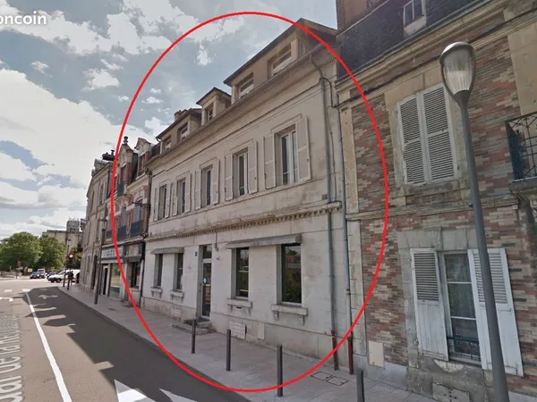 Local 16 m² AUXERRE