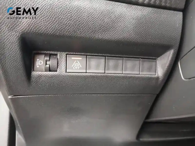 Peugeot 2008 electrique 136 ch — photo 42