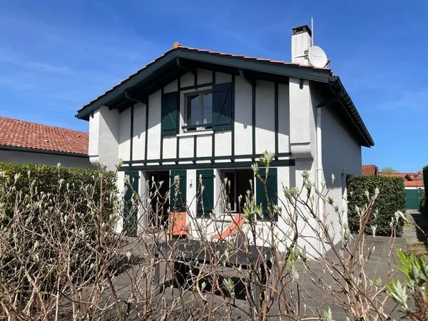 Socoa, jolie villa au calme, proche plage et commerces