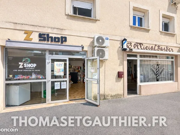 Local 111 m² Le Pontet