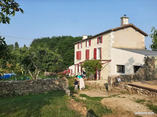 Location grande maison à la campagne - 3 à 6 mois à partir d'octobre 2026