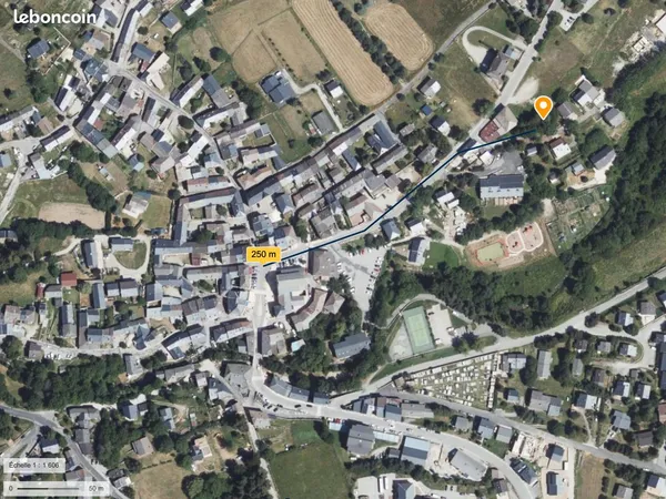 Terrain constructible 4 faces à Formiguères