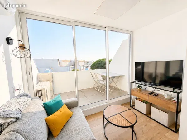 Appartement T2 meublé de 26 m² entièrement rénové - Disponible début septembre