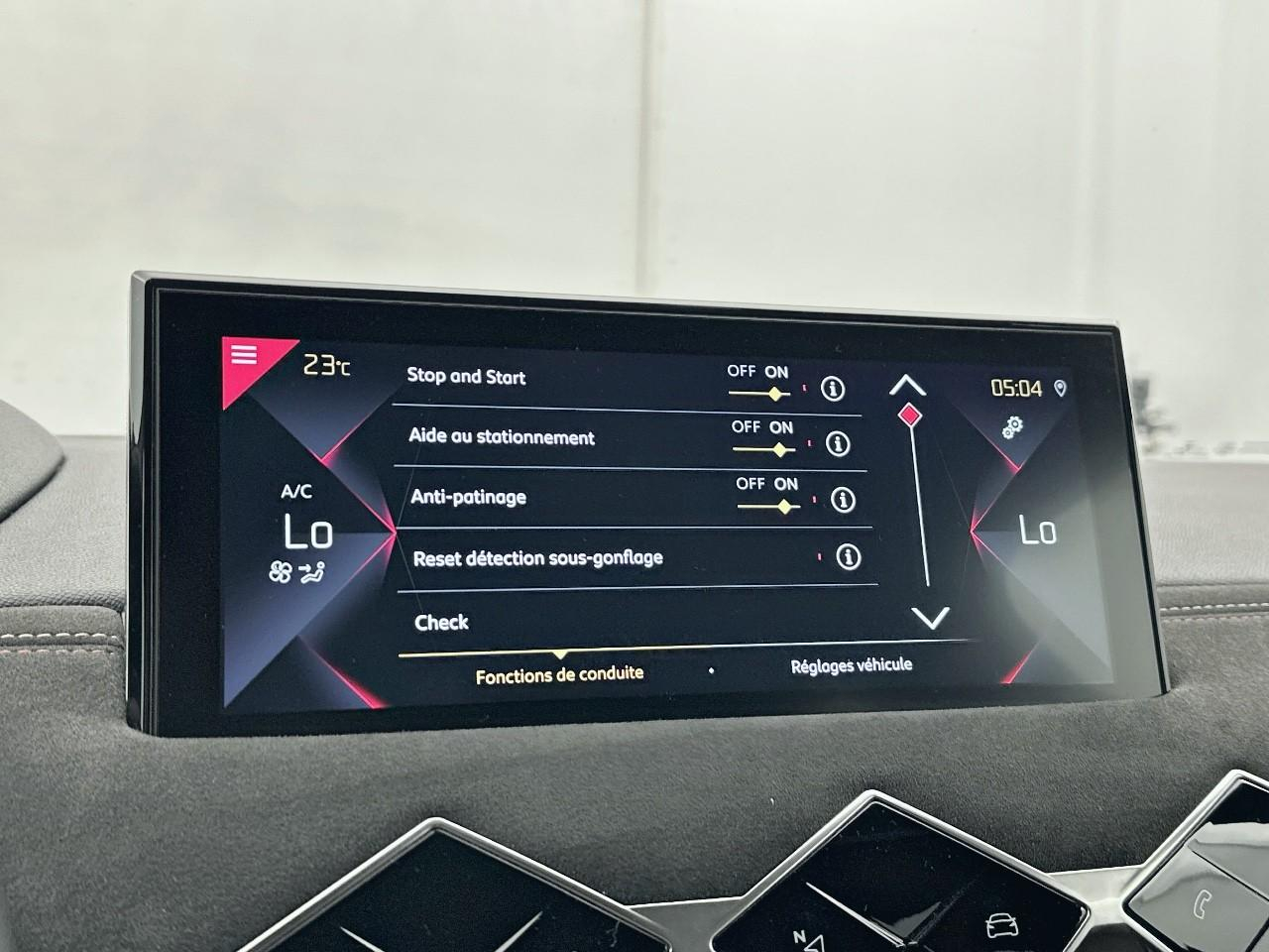 Ds Ds 3 crossback puretech 130 eat8 performance line+ — photo 24
