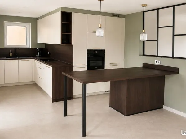 Maison individuelle 160 m² entièrement rénovée - Metz - Jardin 9 ares, terrasse, 6 pièces
