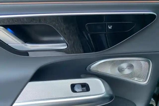 Mercedes Classe E 300 de hybrid eq 9g-tronic 4matic — photo 28