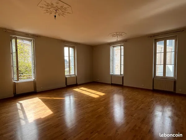 Appartement 3 pièces 118 m²