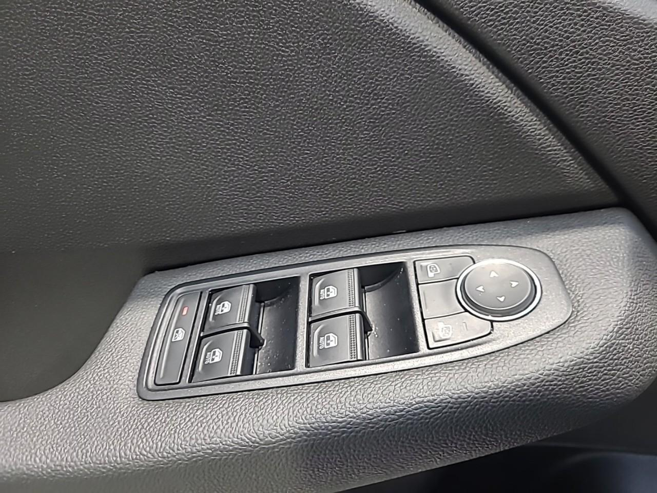 Renault Clio evolution blue dci 100 -25 — photo 22