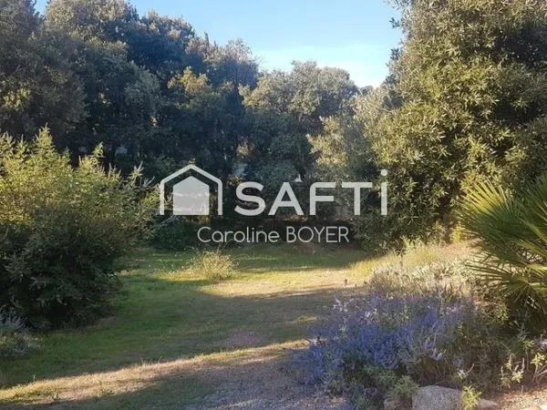 Terrain constructible de 1000m2