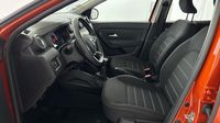 Dacia Duster 1.5 Blue dCi 115ch Confort 4x2 — photo 12