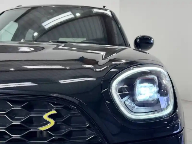 Mini Mini countryman 125 - 95 ch all4 bva6 — photo 12