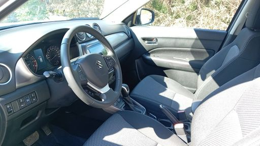 Suzuki Vitara 1.5 Dualjet 116 Hybrid Auto - Privilege – 2025 – 4650 km – Hybride essence – Boîte Automatique — photo 14