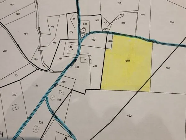 Terrain constructible 1000m² + extension 6500m²