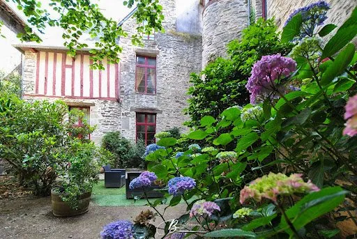 Maison 7 pièces 200 m²