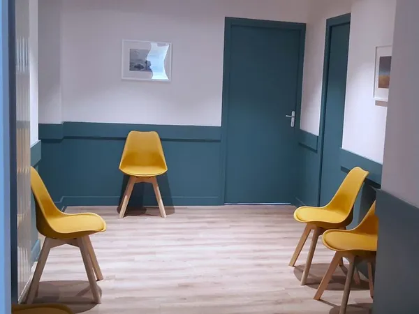 Bureau calme et lumineux