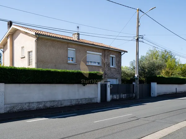 Vends maison avec jardin
