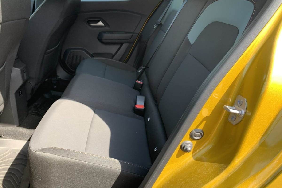 Dacia Sandero — photo 10