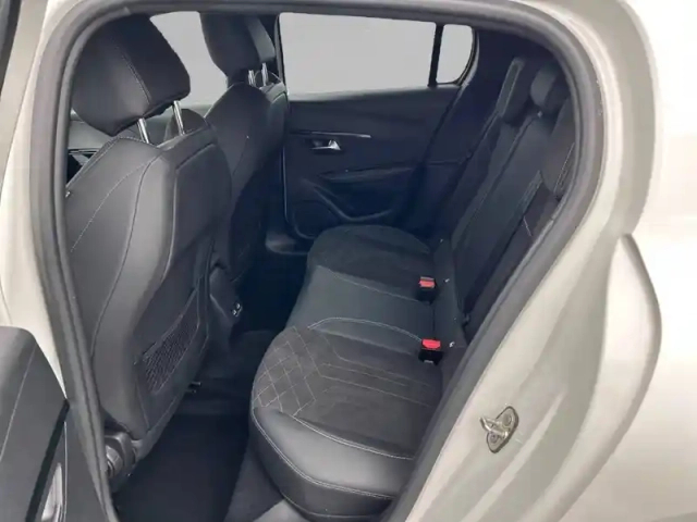 Peugeot 208 electrique 50 kwh 136ch — photo 12