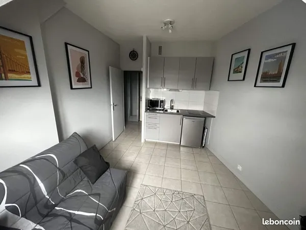 Studio 1 pièce 16 m²