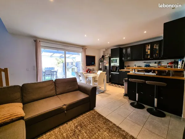 Maison 4 pièces 85 m²