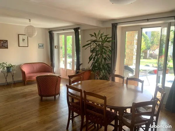 Maison 7 pièces 189 m²
