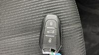 Ds Ds 4 BlueHDi 130ch Performance Line Automatique — photo 16