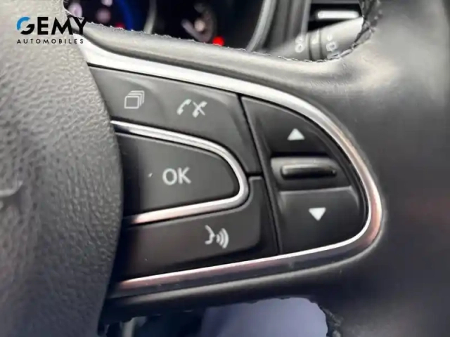 Renault Megane mégane iv estate blue dci 115 — photo 14