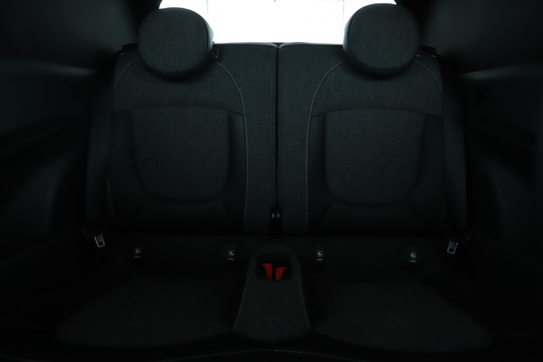 MINI Cabrio Cooper Edition Camden BVA7 — photo 14