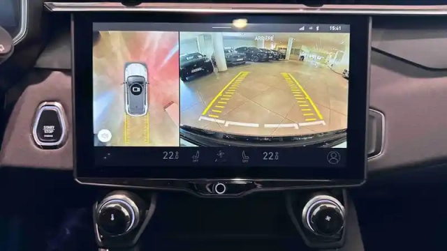 Lynk&Amp;Co 01 1.5 phev 261 ch dcth7 — photo 24