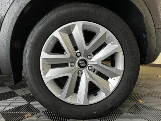 Renault Captur tce 90 ch — photo 23