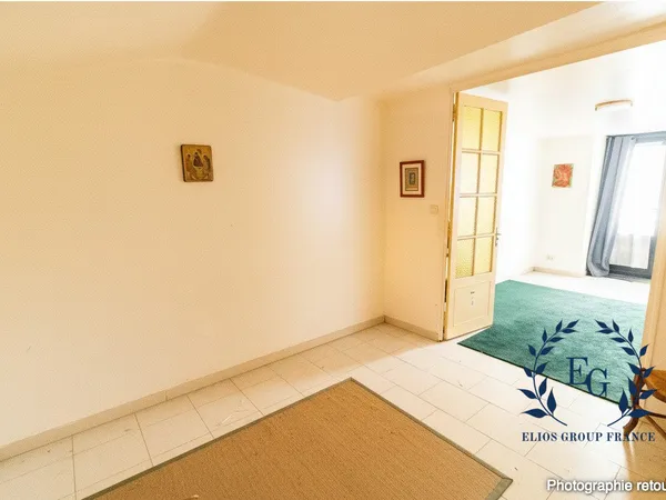 Appartement T2 de 40 m²  Centre de Barjols  Vendu loué ?