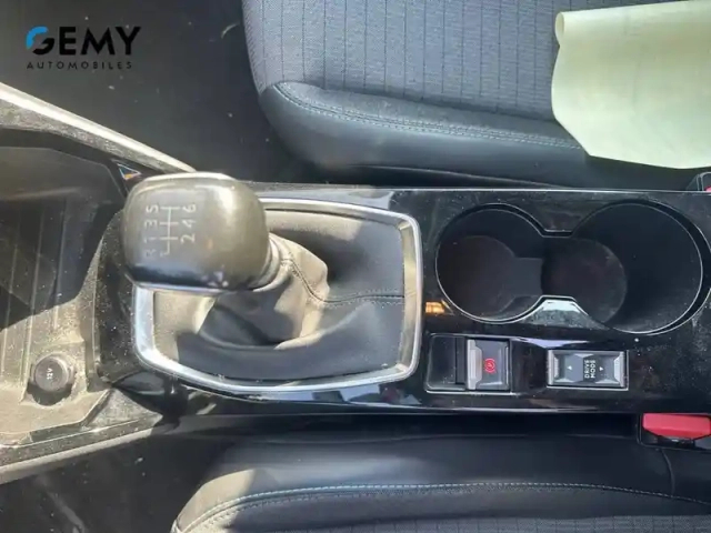 Peugeot 208 puretech 100 s&amp;s bvm6 — photo 14