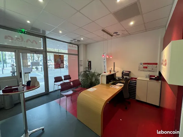 Local commercial 100 m² Nantes