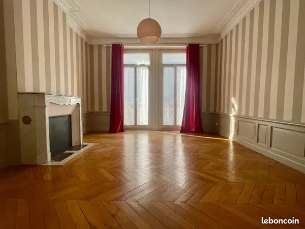Appartement T5 127m2 quartier Delille - Massillon