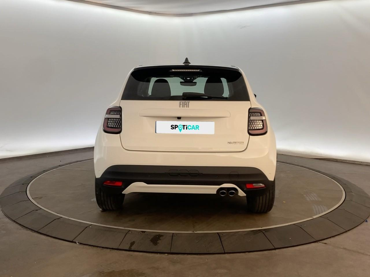 Fiat 600 t-gen 3 1.2 hybrid 145ch edct6 pop — photo 5